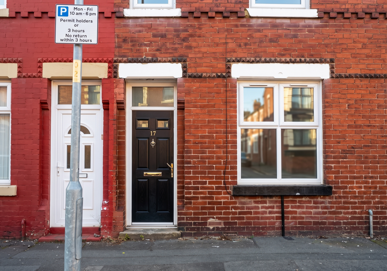 Spacious Three-Bedroom House in Moss Side, M14